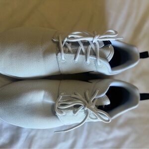 Nike White Sneakers Sleek Minimalist Design
